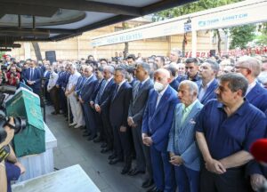 İSTANBUL (AA) – Ankara Valisi Vasip Şahin'in annesi Nebahat Şahin,