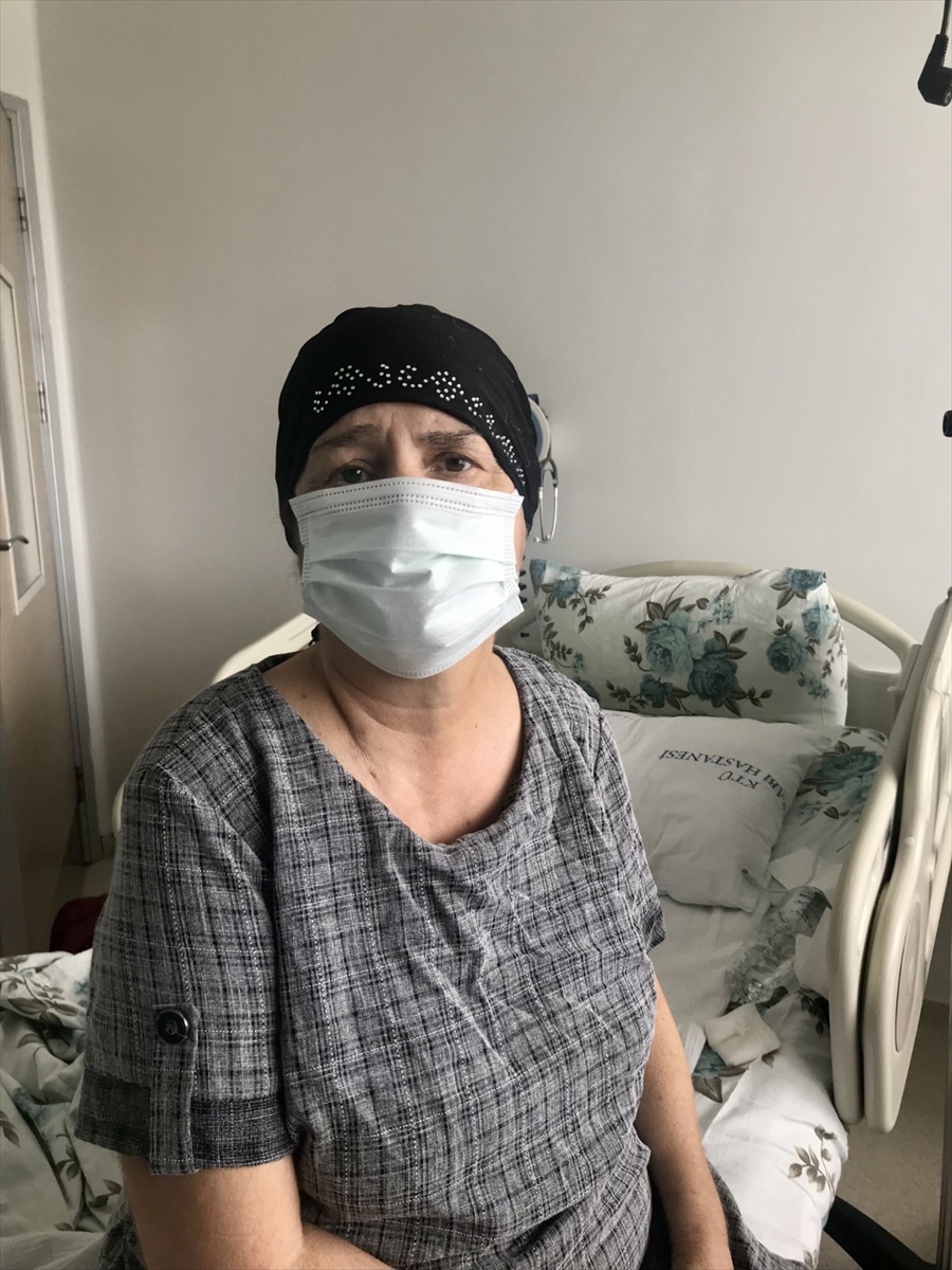 Azerbaycan'dan Trabzon'a gelen kadın hastaya kemik iliği nakli yapıldı