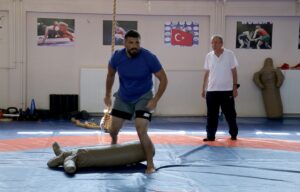 EDİRNE (AA) – Trakya Üniversitesinde (TÜ) düzenlenen yetenek sınavlarına katılan