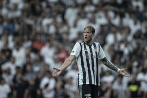 - Beşiktaş: 0 - Yukatel Kayserispor: 0 (İlk yarı)