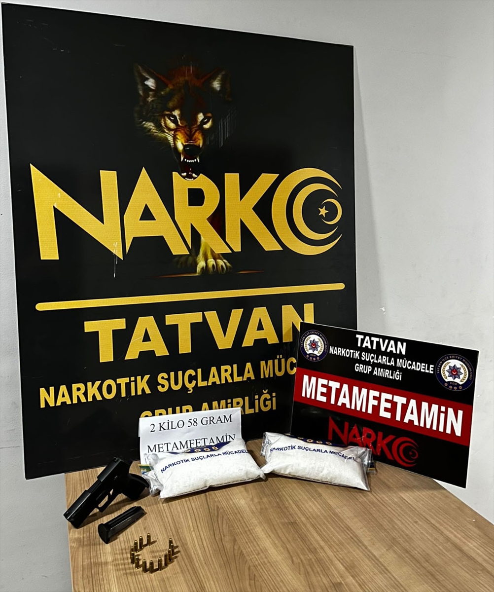Bitlis'te 2 kilo 58 gram sentetik uyuşturucu ele geçirildi