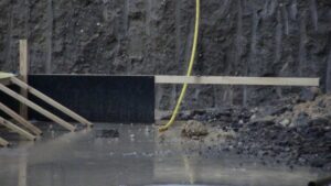 BOLU (AA) – Bolu'da, temel çalışması sırasında meydana gelen toprak