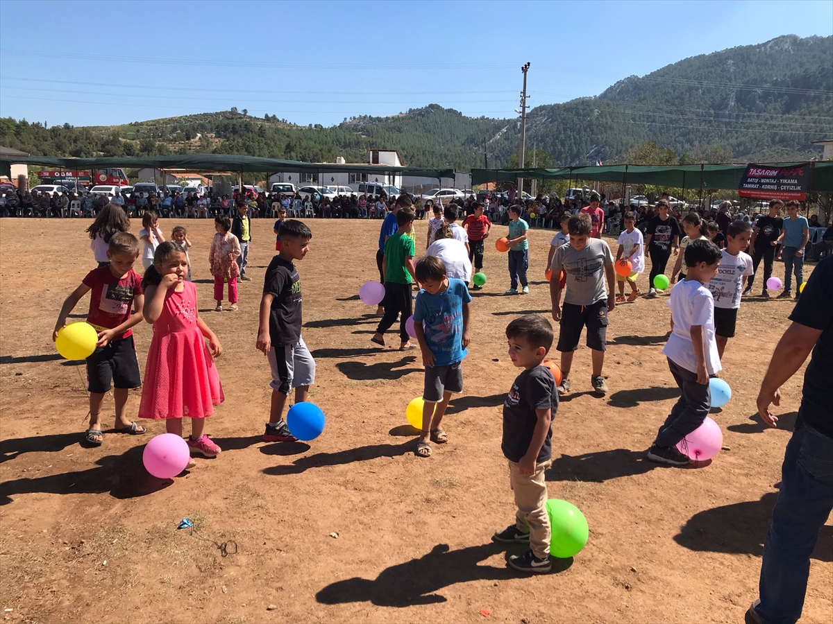 Burdur'da incir ve kültür sanat şenliği düzenlendi