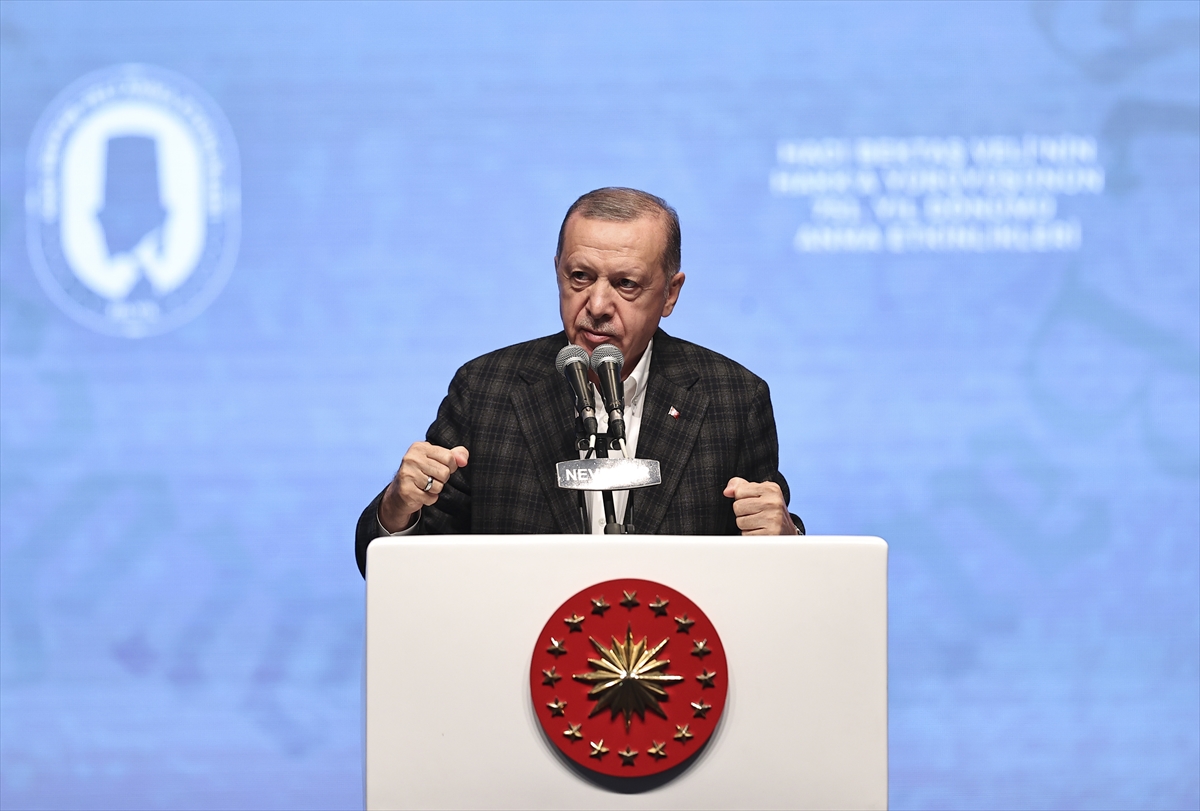 Cumhurbaşkanı Erdoğan, Hacı Bektaş’ın sözleriyle seslendi: Bir olalım, iri olalım, diri olalım
