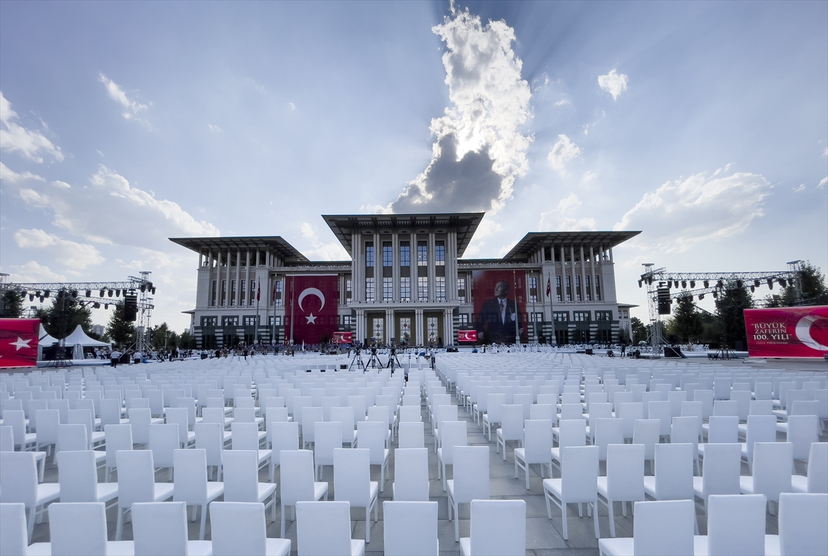 Cumhurbaşkanlığı, Zafer Bayramı'nın 100. yılını ilklerle kutlayacak