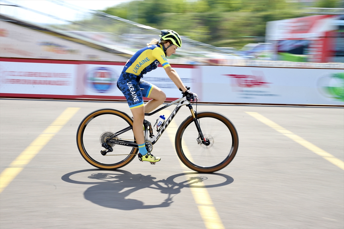 Dağ bisikletinde “MTB Eliminatör Dünya Kupası” Sakarya'da yapıldı