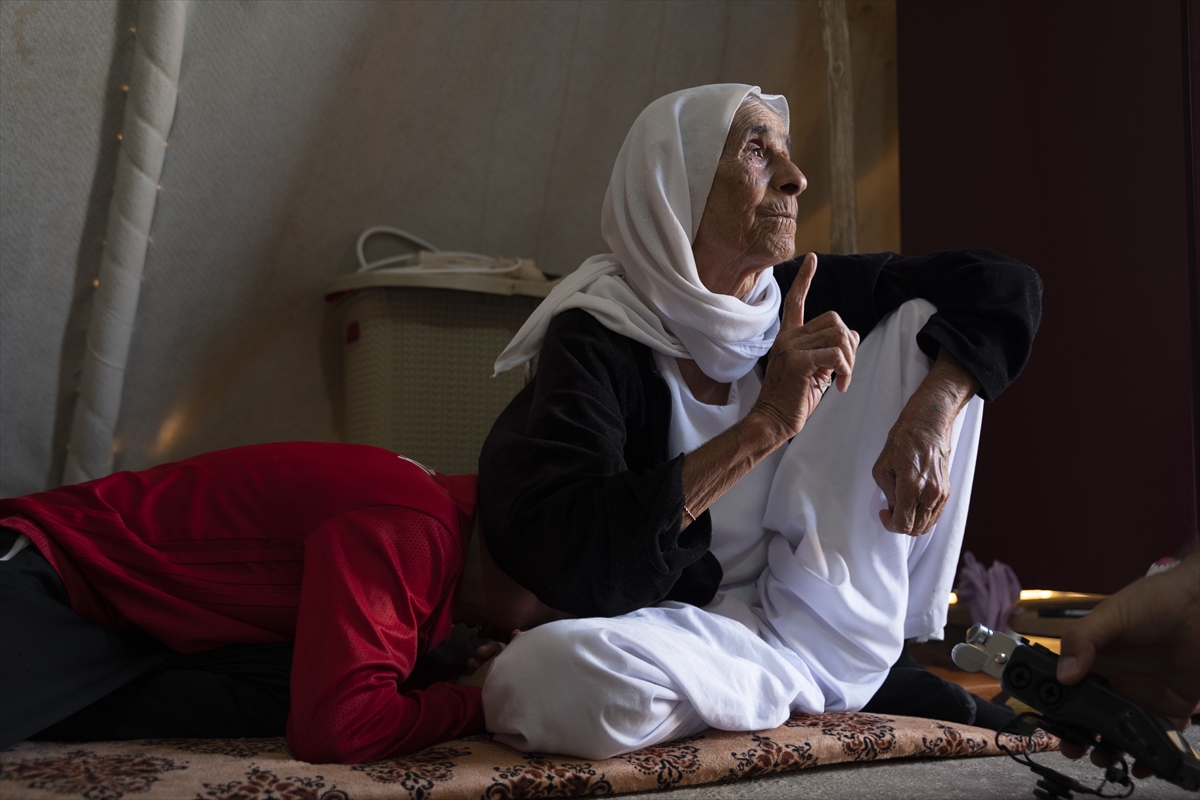 DEAŞ'ın oğlunu öldürdüğü, aylarca esir tuttuğu 70 yaşındaki Ezidi kadının acısı dinmiyor: