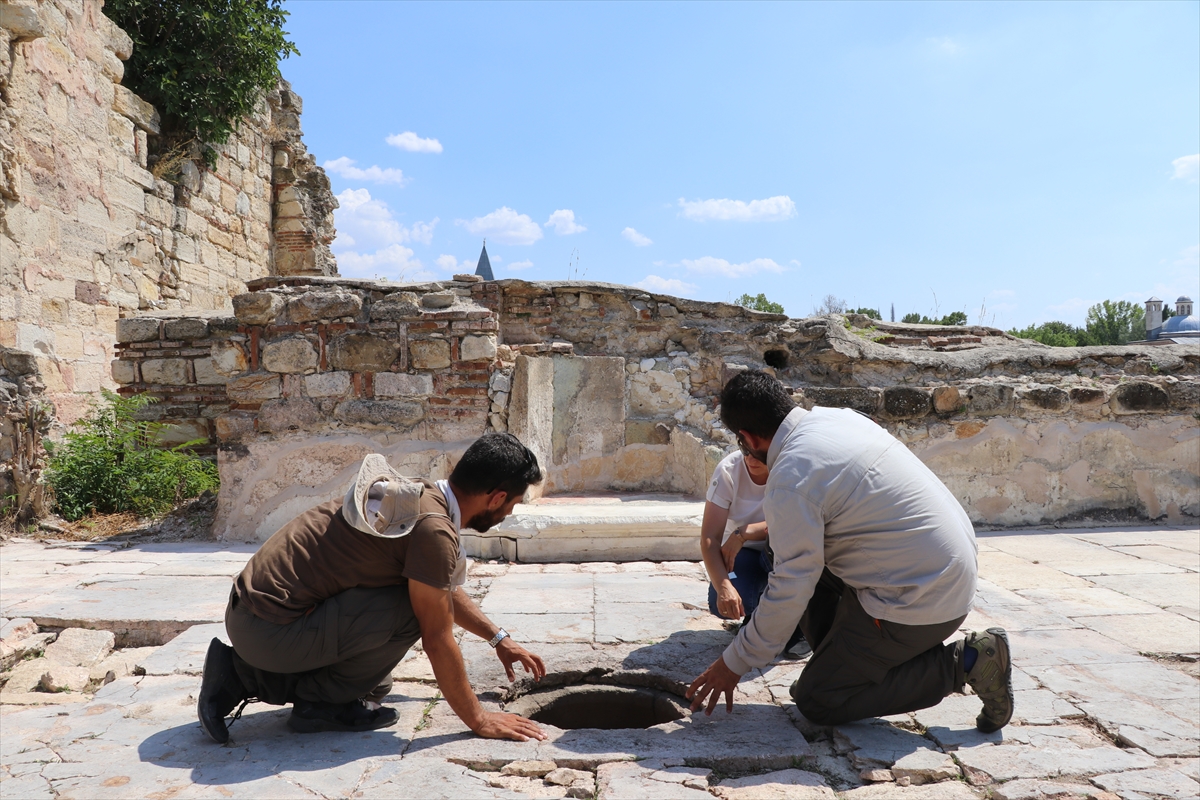 Edirne Yeni Sarayı kazısında mescide ulaşıldı