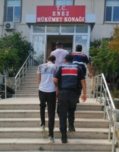 EDİRNE (AA) – Edirne'nin Enez ilçesinde küçükbaş hayvan hırsızlığı yaptığı