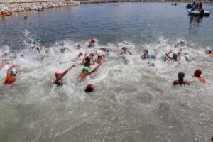 ISPARTA (AA) – Türkiye Triatlon Federasyonu tarafından düzenlenen Eğirdir Oral-B