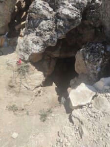 ELAZIĞ (AA) – Elazığ'da kaçak kazı yapan 3 şüpheli gözaltına