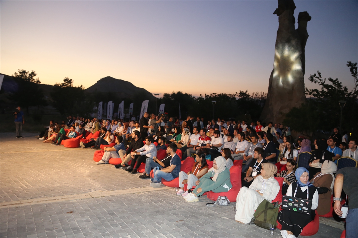 “Genç Türkiye Forumu”nun ikincisi Nevşehir'de yapıldı