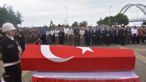 GİRESUN (AA) – Giresun'da lunaparkta trenin raydan çıkması sonucu yaşanan