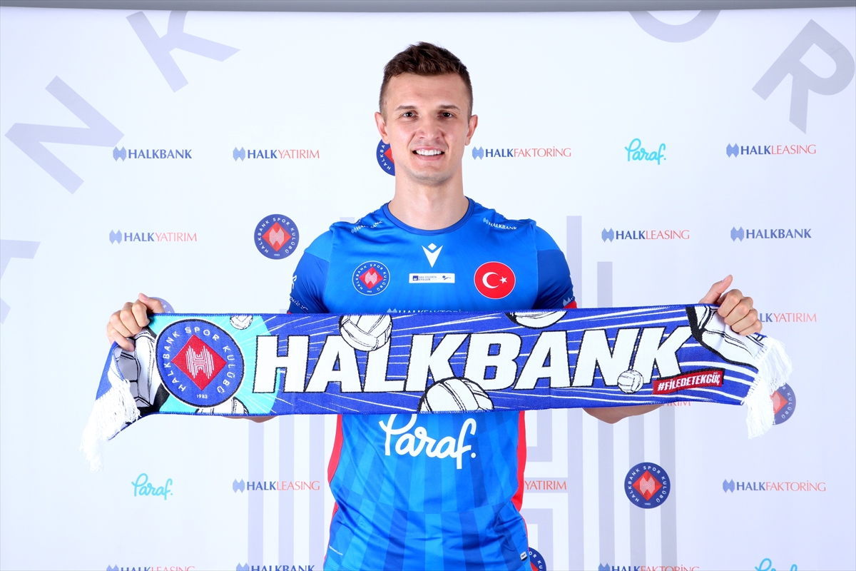 Halkbank, milli voleybolcu Mert Matic'i transfer etti