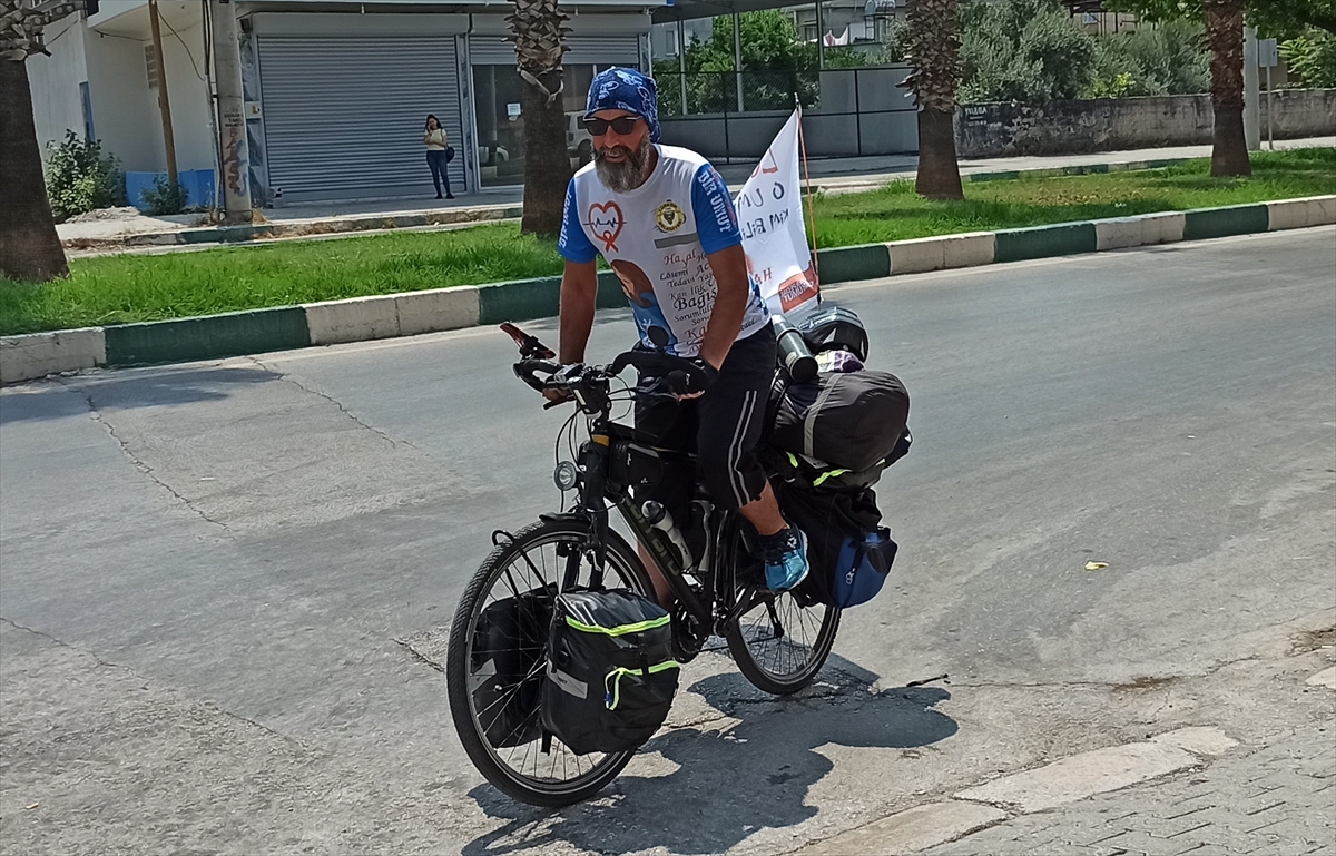 Hasta çocuklar için “emanet” bisikletle Adana'dan Türkiye turuna çıktı