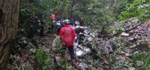 İŞÇİLERİN UÇURUMDAN ÇIKARILMASI VE DETAY EKLENDİ