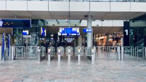 ROTTERDAM/LAHEY (AA) – Hollanda Devlet Demir Yolları (NS) çalışanlarının greve