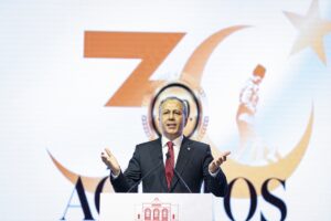 İSTANBUL (AA) – İstanbul Valiliğince Mimar Sinan Üniversitesi Rektörlük binasında