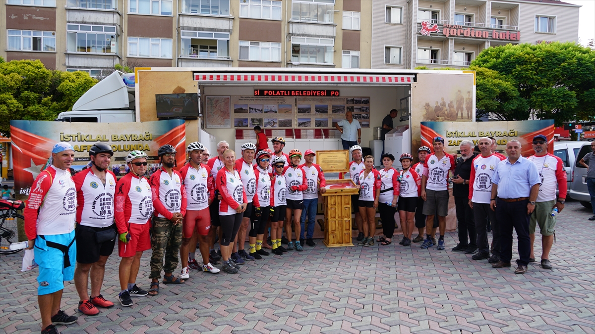 “İstiklal Bayrağı” Polatlı'dan Akşehir'e yola çıktı