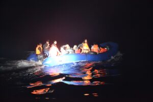 İZMİR (AA) – İzmir'in Seferihisar ve Karaburun ilçeleri açıklarında Yunanistan