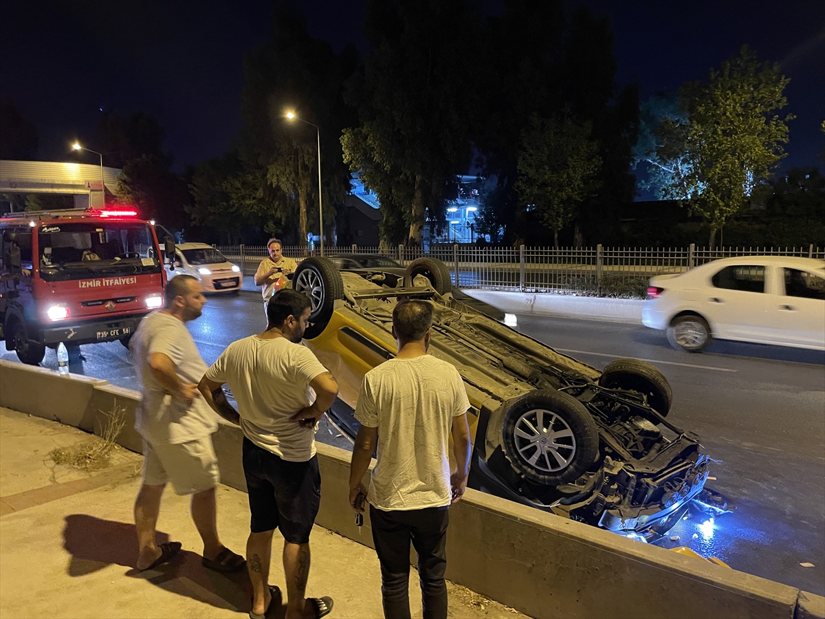 İzmir'de trafik kazasında 1 kişi yaralandı
