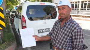 ELAZIĞ (AA) – Elazığ'ın Ağın ilçesinde kendisini telefonda banka görevlisi