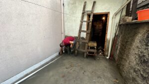 KÜTAHYA (AA) – Kütahya'nın Domaniç ilçesinde sağanak ve dolu etkili