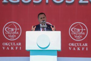 MUŞ (AA) – Beyoğlu Belediye Başkanı ve Okçular Vakfı Başkanı