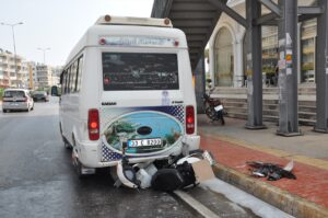 - Kaza anı, güvenlik kamerasına yansıdı