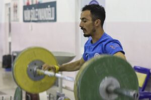ANKARA (AA) – FATİH ÇAKMAK – Milli halterciler, Konya'da düzenlenecek