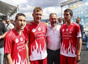 İSTANBUL (AA) – Kanlıca İskelesi'nde 34'üncü Samsung Boğaziçi Kıtalararası Yüzme