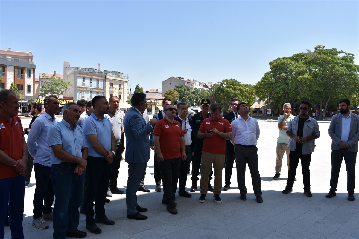 Sanayi ve Teknoloji Bakanı Varank, Aksaray'da Sultanhanı Belediyesini ziyaret etti