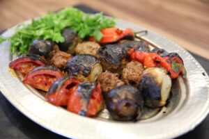 ŞANLIURFA (AA) – RAUF MALTAŞ – Şanlıurfa, ciğer, haşhaş, soğan,