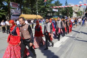 KASTAMONU (AA) – Taşköprü Belediyesince bu yıl 34'üncüsü düzenlenen Uluslararası