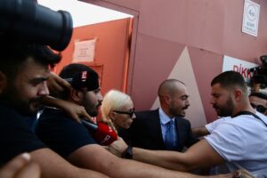 İSTANBUL (AA) – Konserinde imam hatip liselilere yönelik sarf ettiği