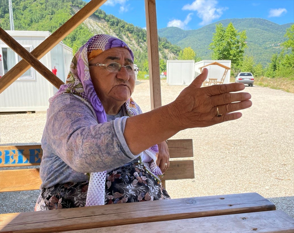 Sinop'un Babaçay köyü sakinleri selde yaşadıkları acıyı unutamıyor