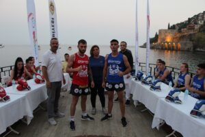ANTALYA (AA) – Türkiye Muaythai Federasyonu faaliyet programında yer alan
