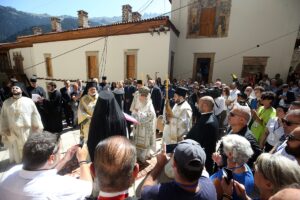 TRABZON (AA) – Maçka'da, Karadağ'ın Altındere Vadisi'ne bakan eteğindeki Sümela