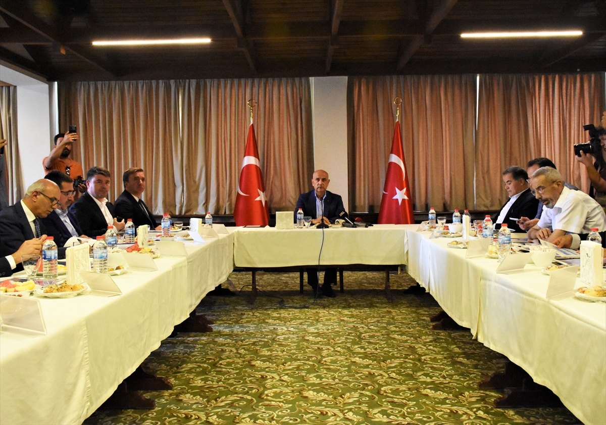 Tarım ve Orman Bakanı Kirişci, Aksaray'da İl Değerlendirme Toplantısı'nda konuştu: