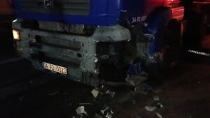 TEKİRDAĞ (AA) – Tekirdağ'ın Çerkezköy ilçesinde tırla çarpışan otomobilin sürücüsü