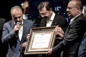 - "60 yıl önce yarım kalan bir rüyamız vardı. Yerli