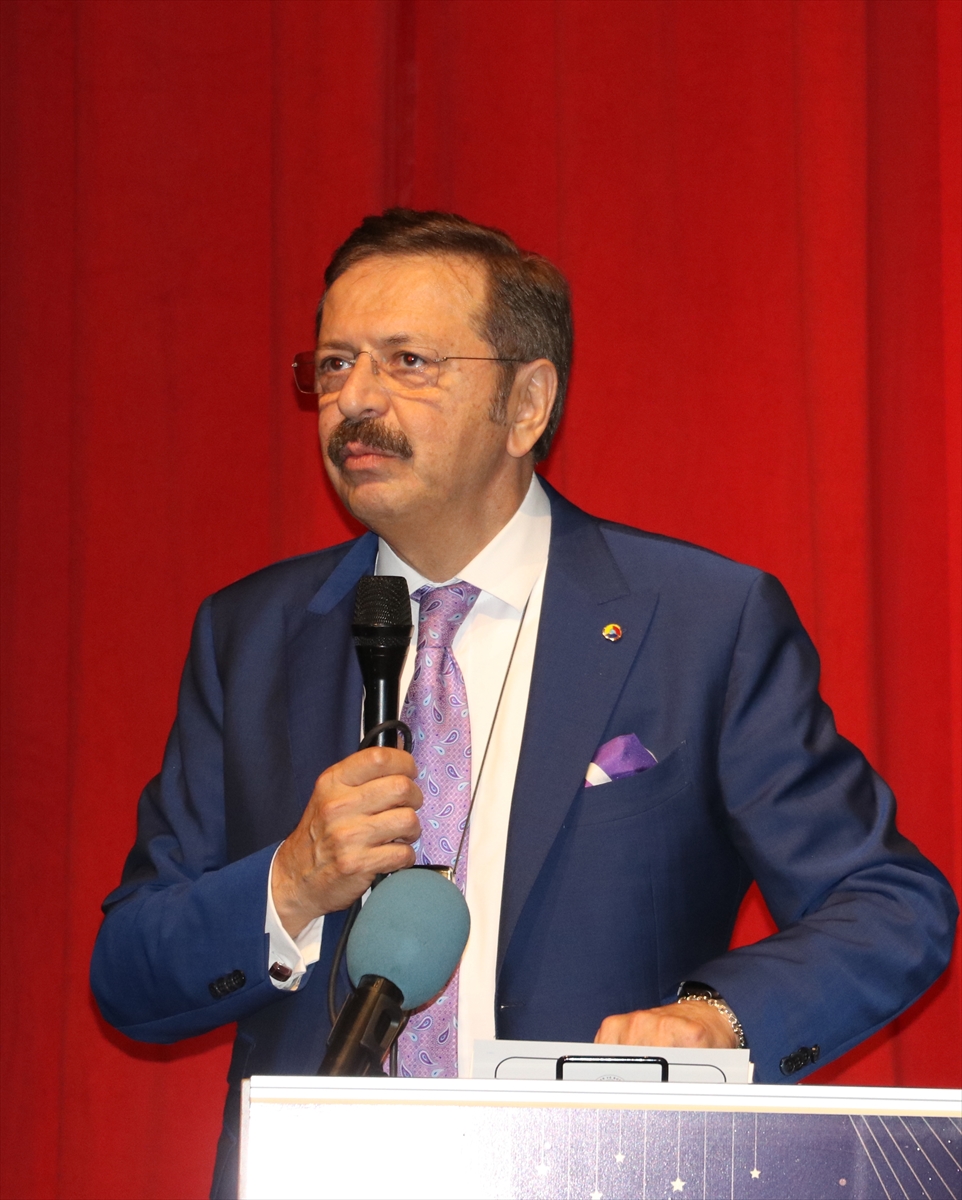 TOBB Başkanı Hisarcıklıoğlu, “Tekirdağ'ın Parlayan Yıldızları Vergi Ödül Töreni”ne katıldı: