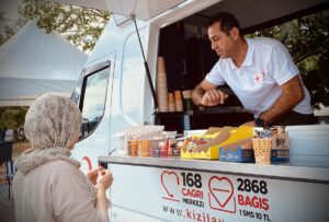 SOFYA (AA) – Türk Kızılay, Avrupa’ya yolculuk yapan Türk gurbetçilerine