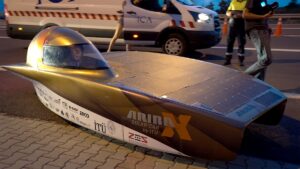 - İTÜ tarafından geliştirilen, yüzde 100 güneş enerjili araç ARIBA