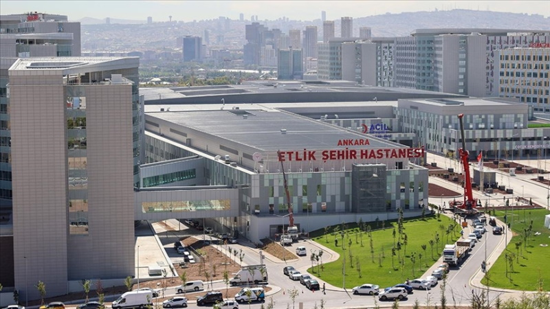 Resmi açılış öncesi Ankara Etlik Şehir Hastanesinde ilk doğum