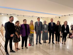 - Bakan Yanık, sahipsiz hayvanlar konusunda farkındalık oluşturmak amacıyla açılan