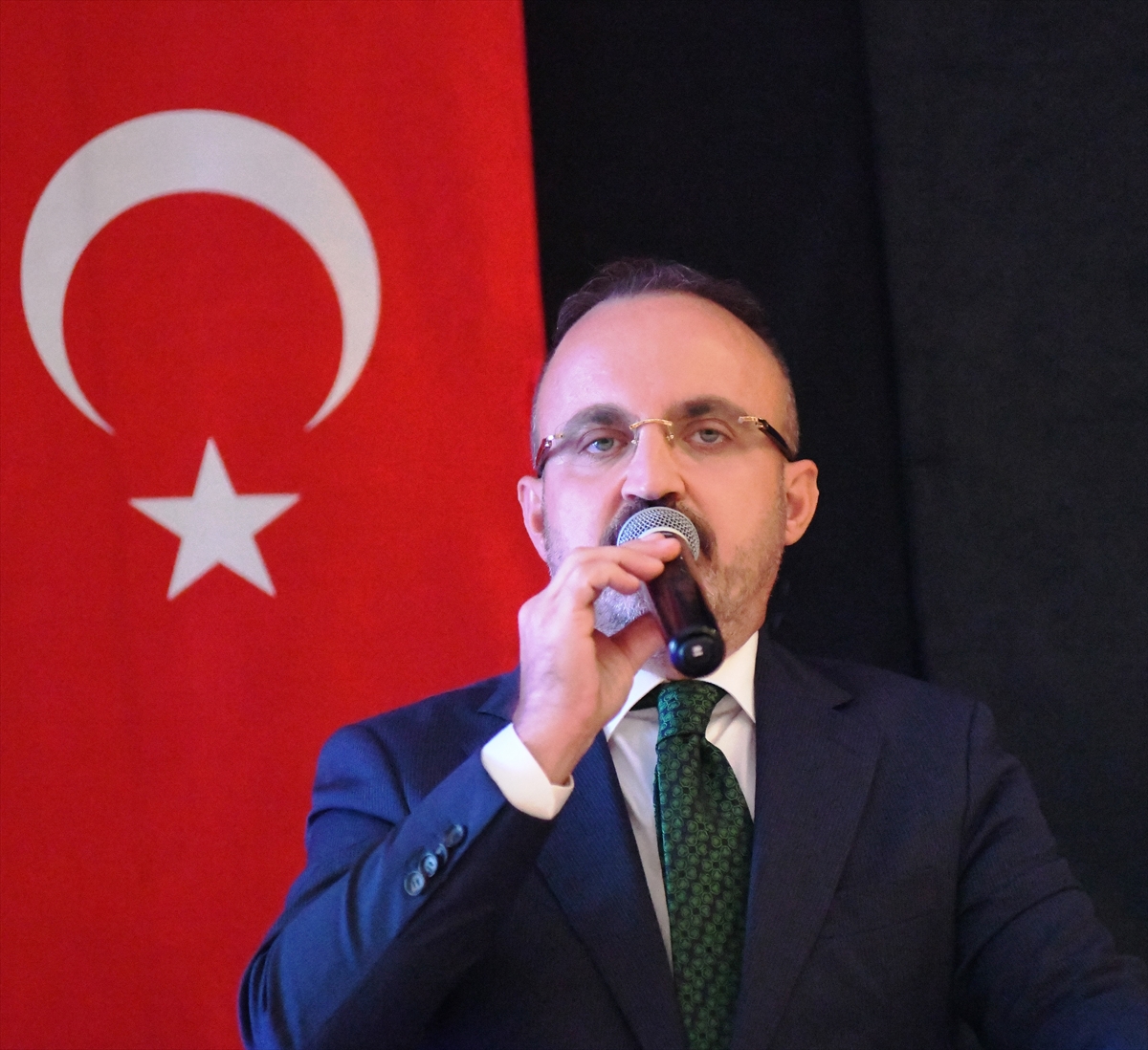 AK Parti Grup Başkanvekili Turan'dan CHP lideri Kılıçdaroğlu'na adaylık çağrısı: