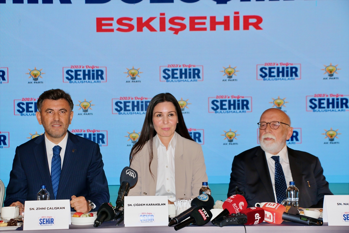 AK Parti'li Karaaslan, Eskişehir'de “2023'e Doğru Şehir Buluşmaları” programında konuştu: