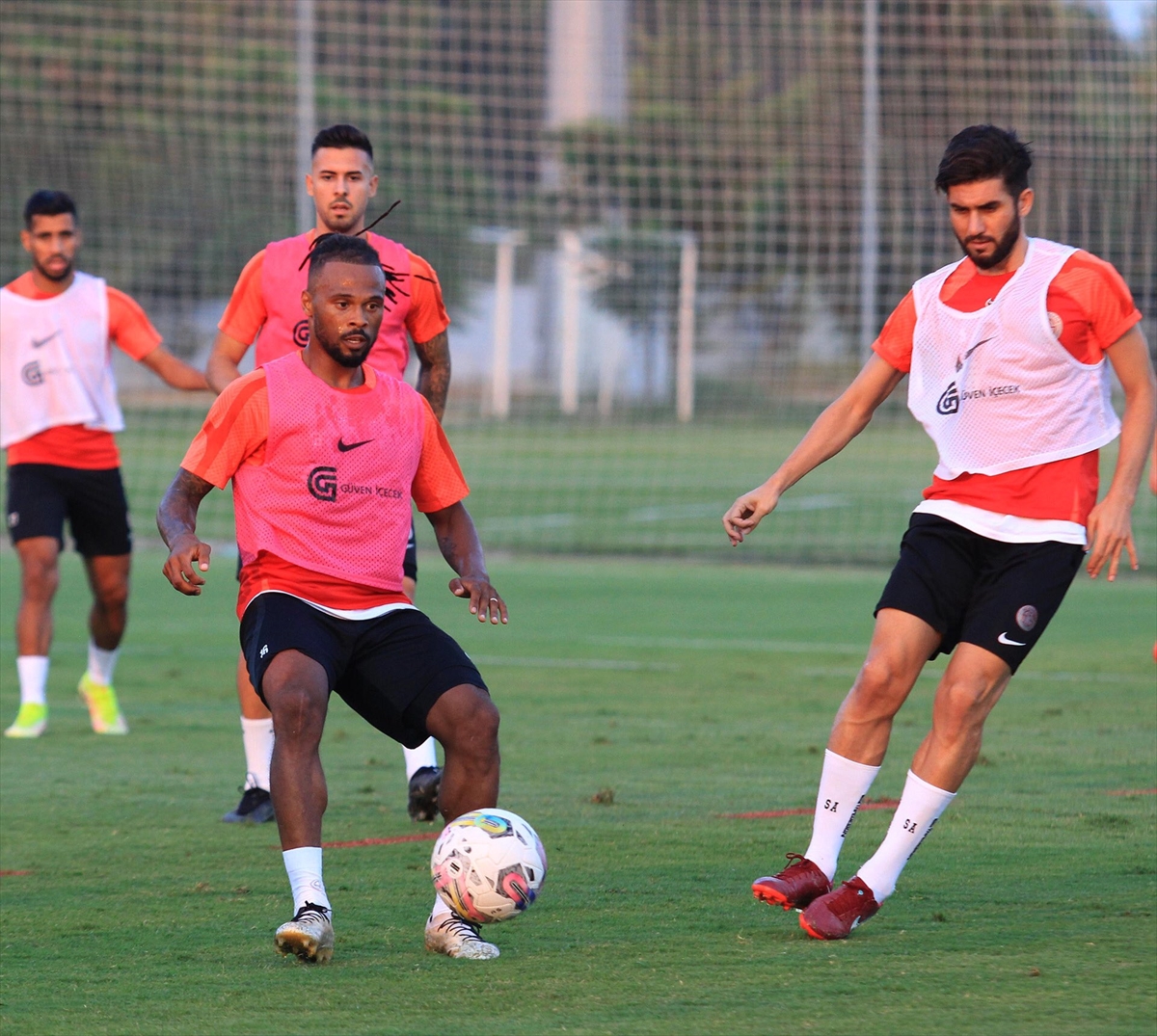 Antalyaspor, Adana Demirspor maçı hazırlıklarına başladı