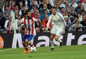 İSTANBUL (AA) – Son olarak forma giydiği Galatasaray ile sözleşmesi